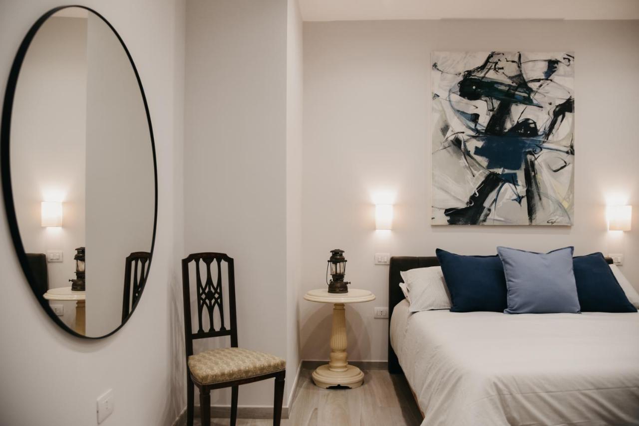 Terra Mia Suite - Chi Tene' O Mare Napoli Eksteriør billede